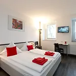 Hotel Zwischen Den Seen Waren (Mueritz)