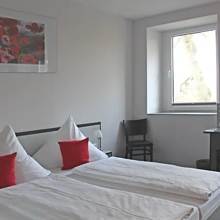Hotel Zwischen Den Seen 2*